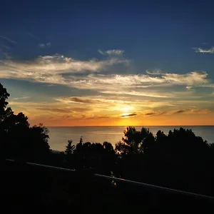 https://villetta-sul-mare-acquedolci.sicilyhotelsitaly.net
