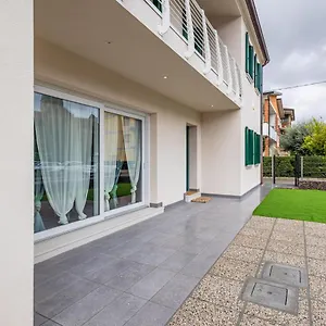 https://apt-lovely-with-parking.hotelinveneto.com